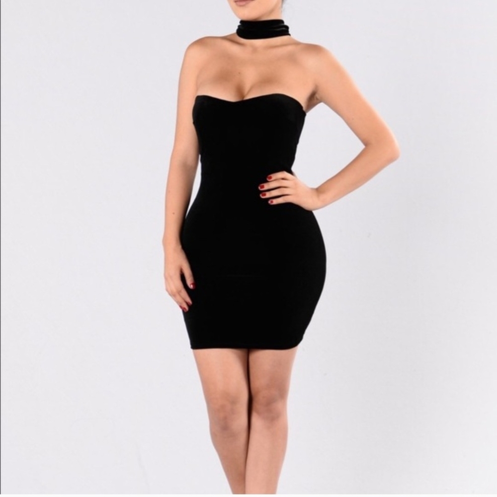 Black Velvet Strapless Choker Mini Dress W/ Racerback Neckline Fashion Nova NWT